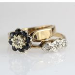 Two 9ct gold rings, total weight 4.7g