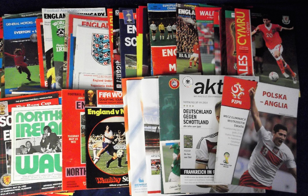 Football programmes, a collection of approx 100 Big Match Programmes, mostly England