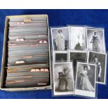 Postcards, Edwardian Actors & Actresses, a large collection of 450+ cards of Edwardian actors and