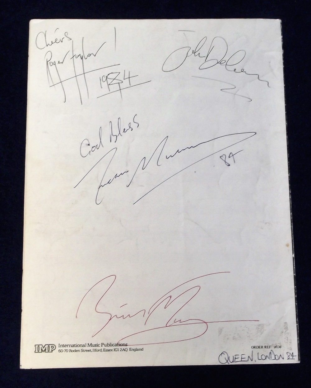 Music memorabilia / Autographs, Queen, music sheet 'It's a Hard Life' signed to back page by 4