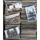 Postcards, UK topographical assortment of approx. 2100 cards, RP's and printed, many different