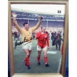 Football autographs, World Cup 1966, framed and glazed image showing Gordon Banks and Ray Wilson