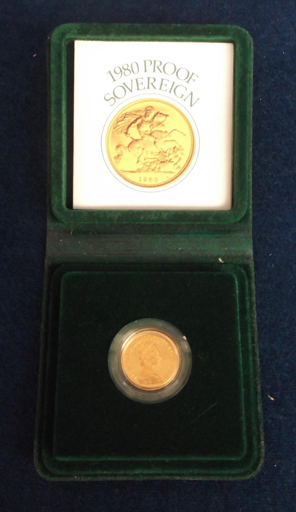 Coin, GB, a Royal Mint 1980 proof gold sovereign, in case of issue with leaflet.