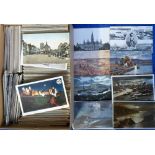 Postcards, a collection of approx. 1000 U.K. topographical cards, RP's and printed, mainly pre