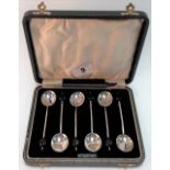 Cased set of six silver coffee bean demitasse spoons, Birmingham 1932, weight 1.30oz approx.