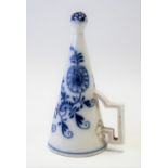 Meissen blue and white underglaze candle snuff decorated with foliate scrolls with moulded applied