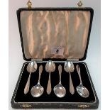 Set of six cased silver teaspoons, Birmingham 1940, weight 2oz approx.