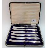 Cased set of six silver filled handle butter knives by Mappin & Webb Ltd, Sheffield 1918.