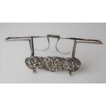 Edwardian silver foliate scroll & pierced wirework menu holder, width 15cm, Chester 1905, weight 1oz