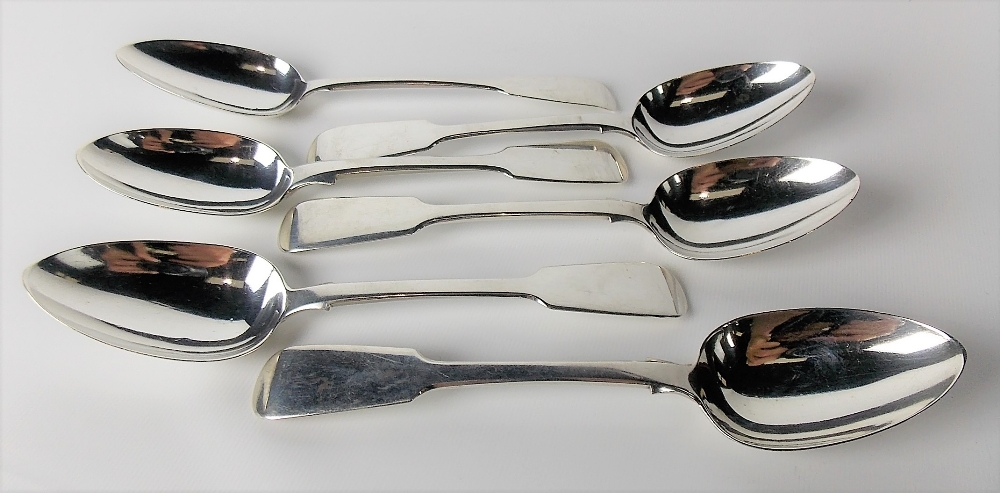 William IV silver set of four fiddle pattern dessert spoons, maker C.S, London 1833; together with a