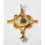 9ct gold Art Nouveau wirework pendant with green stone & pearl drops, stamped 9, weight 2.3g approx