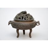 Chinese incense burner in bronze (18x14cm)