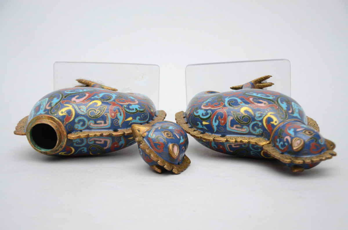 Pair of Chinese cloisonnÈ birds, 20th century (13x16cm) - Image 3 of 3