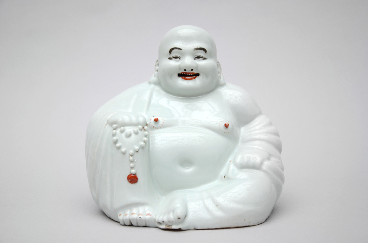 A putai in Chinese porcelain (27cm)