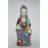 Guanyin in Chinese porcelain (21cm)