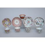 Lot: 4 cups en saucers in Chinese porcelain + 1 Pronk, 18th century (*) (11x4cm)