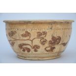 A Vietnamese bowl with floral decor (22x15cm)