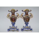 A pair of Louis-Philippe vases in porcelain "oriental decor" (48cm)