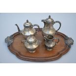 Wolfers: silver coffee set on a wooden tray