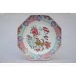 Chinese hexagonal platter in famile rose porcelain, 18th century (30cm)