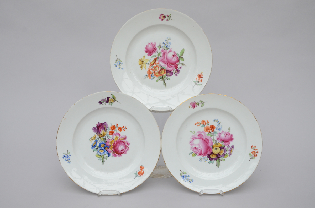 Three dishes in German porcelain 'flowers' (24cm)