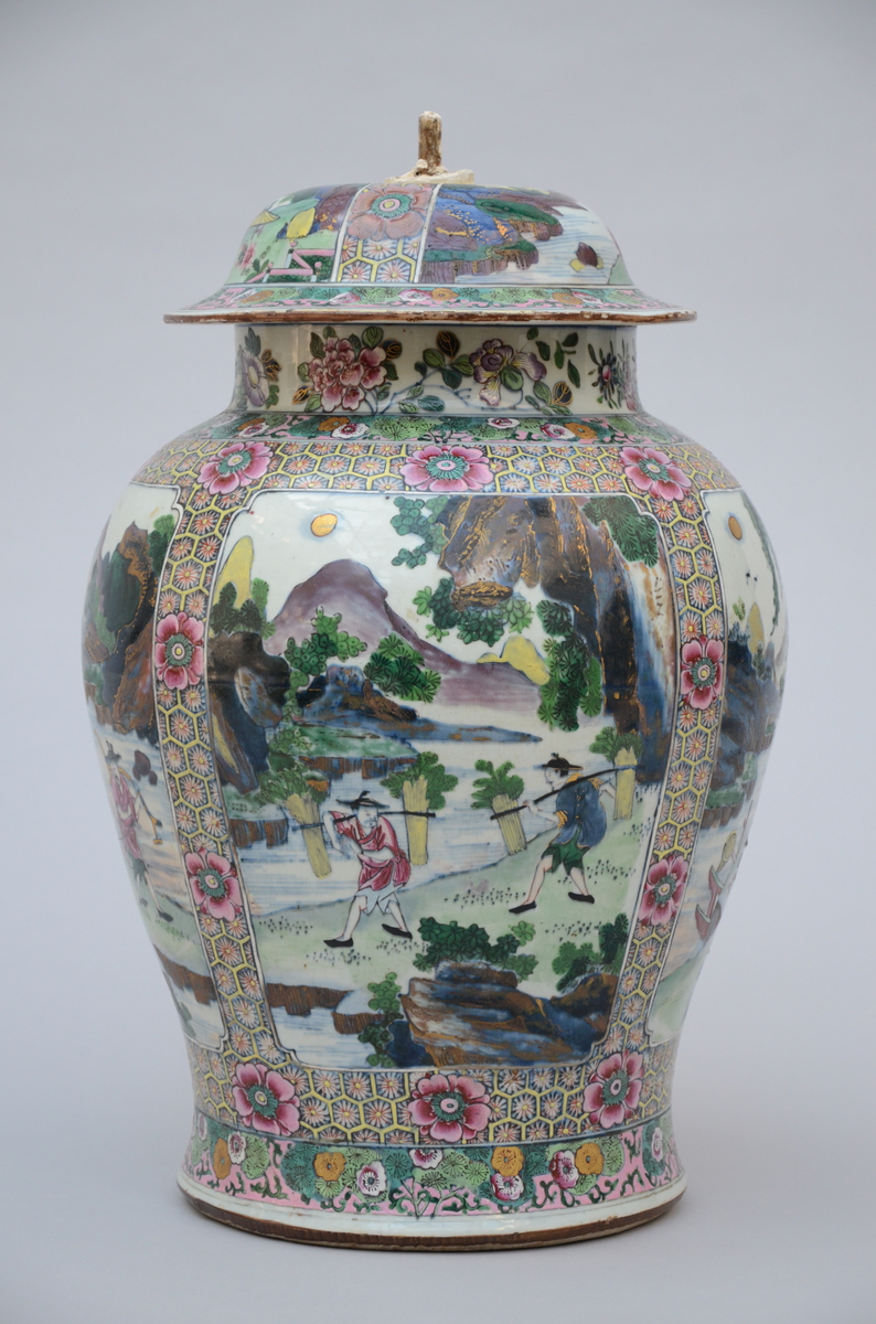 Large Chinese blue and white jar with later famille rose decoration, Kangxi period (*) (50cm) - Image 4 of 6