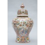 Large lidded vase in Delft earthenware, 20th century (68cm)