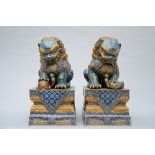 Pair of large Chinese sculptures in cloisonné 'Foo dogs' (40x58x80cm)