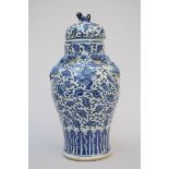 Lidded vase in Chinese blue and white porcelain 'lotus scroll', 19th century (38cm)