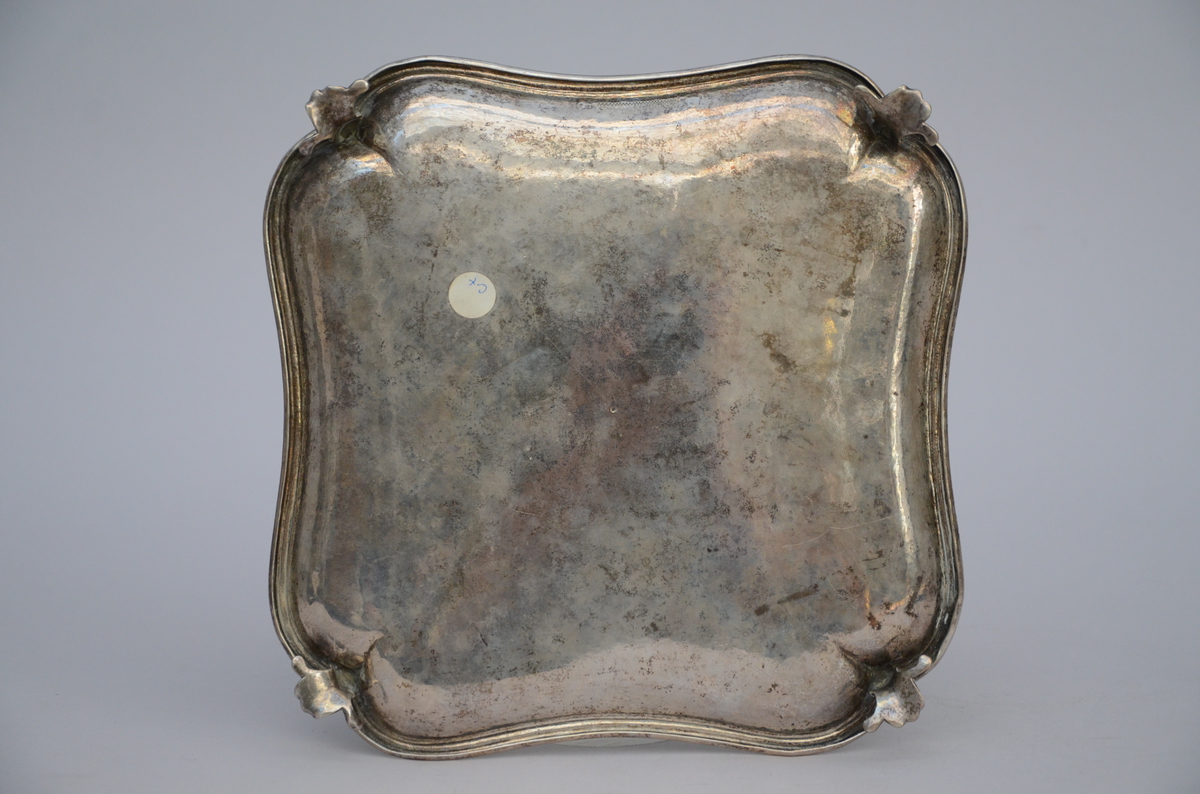 A silver armorial tray, probably Augsburg 18th century (29x29cm) - Image 3 of 4