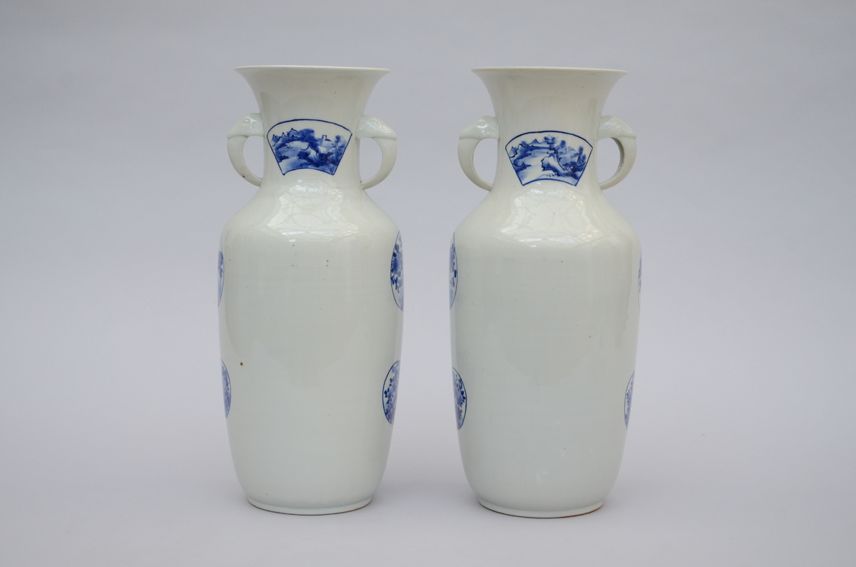 Pair of vases in Japanese blue and white porcelain (47cm)