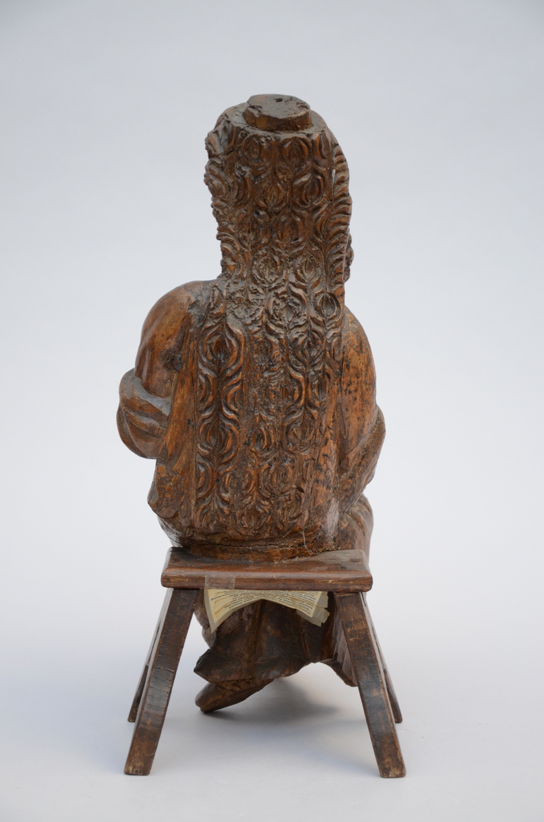 Wooden sculpture 'Madonna with child' (17x30x43cm) - Image 3 of 4