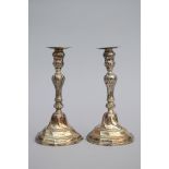A pair of twisted Louis XV candlesticks in silver (27cm)