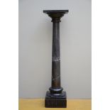 A marble column (*) (110cm)
