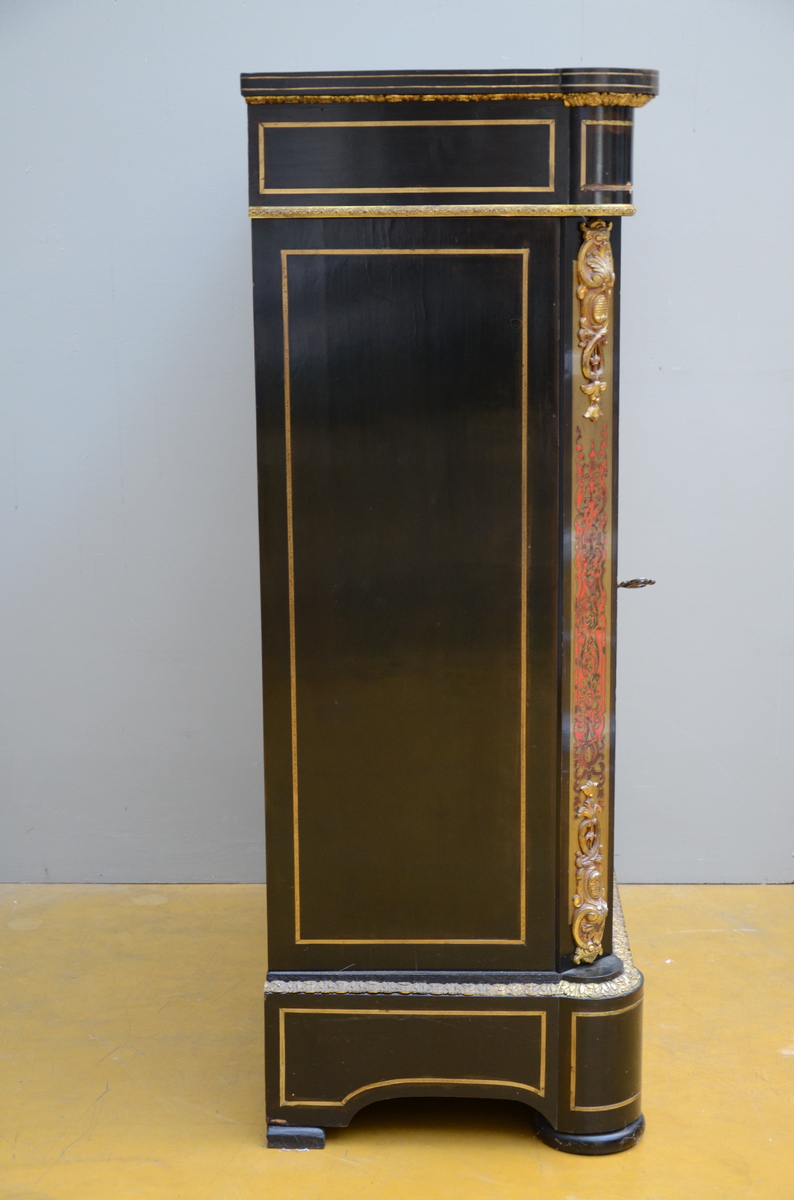 A Napoleon III cupboard with Boulle inlaywork (40x86x110cm) - Image 3 of 4