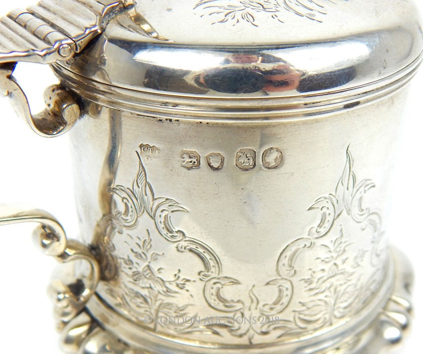 An Early Victorian Sterling Silver Mustard Pot. - Image 4 of 4