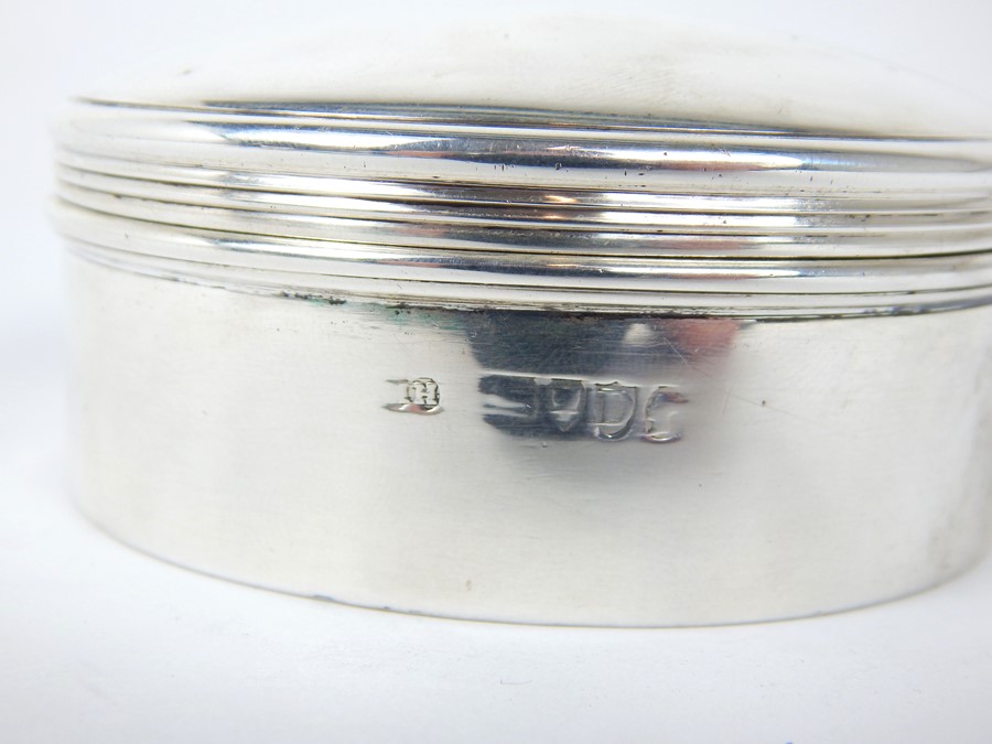 A Victorian Sterling Silver Circular Box and Cover. - Image 2 of 2