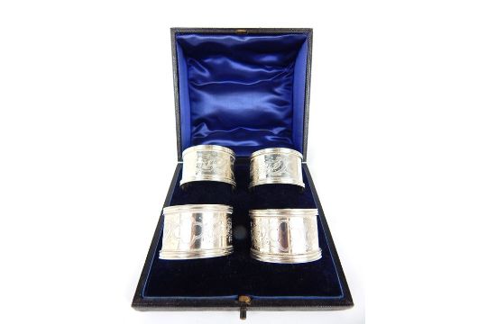 A Set of Four Edwardian Sterling Silver Napkin Rings. - Image 1 of 2