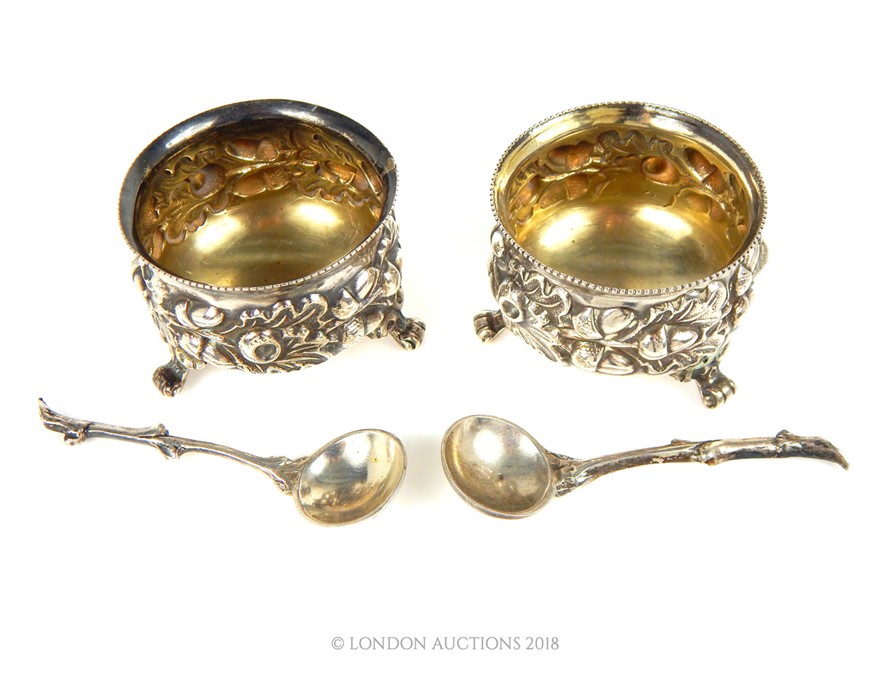 A Pair of Late Victorian Sterling Silver Salt Cellars. - Image 2 of 3