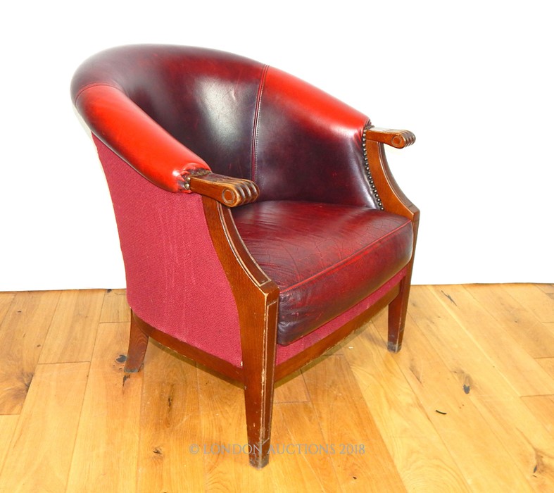 A Red Leather Tub Arm Chair - Image 2 of 2