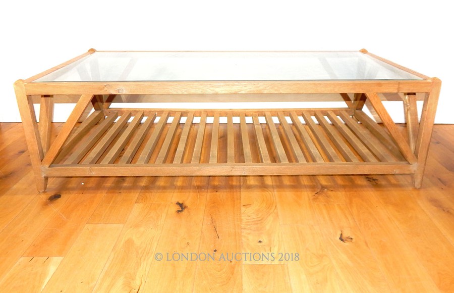 Contemporary coffee table. - Image 2 of 2