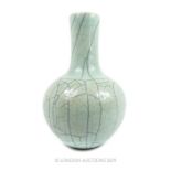 A Chinese Crackle Glaze Vase.