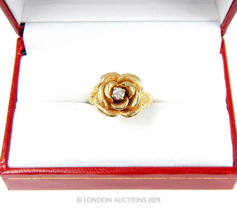 A Vintage 14 Carat Gold Rose Ring. - Image 4 of 4