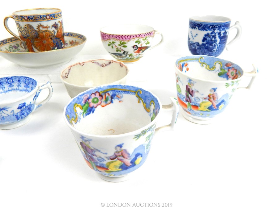 20 Assorted China Cups, Saucers And Bowls From The 18th, 19th And 20th Centuries. - Image 3 of 5