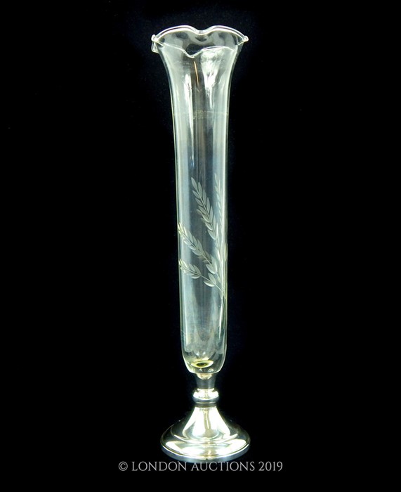 A Cut glass and Silver Coloured Metal Mounted Bud Vase. - Image 3 of 5