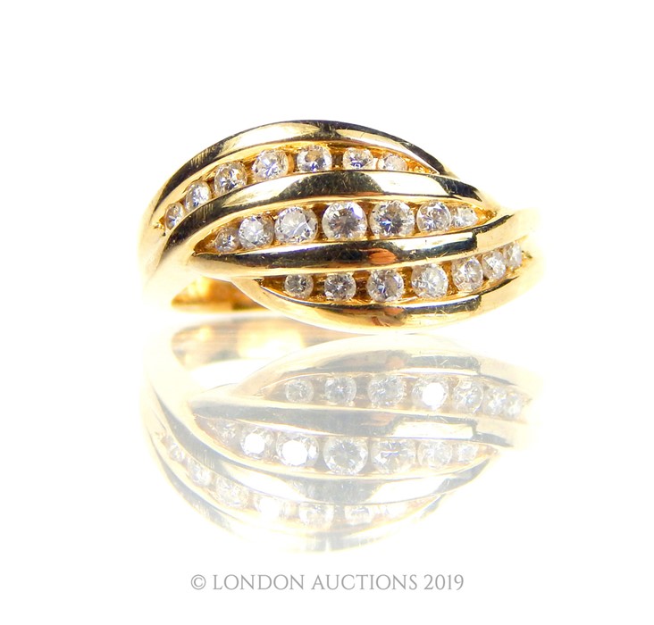 A 14 Carat Gold Diamond Ring. - Image 2 of 4