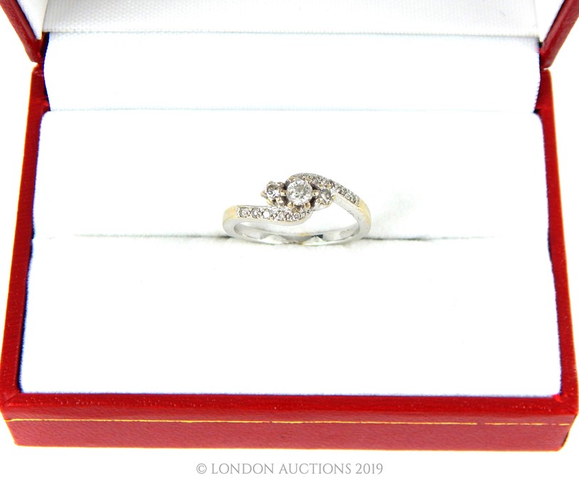 A Vintage 18 carat White Gold Three Stone Ring. - Image 4 of 4