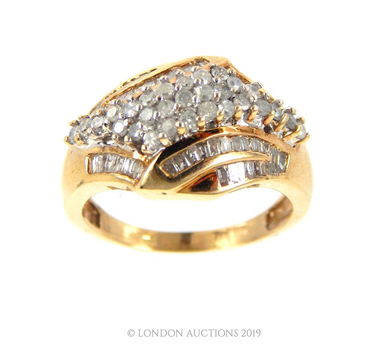 A 9 Carat Gold Cluster Ring.