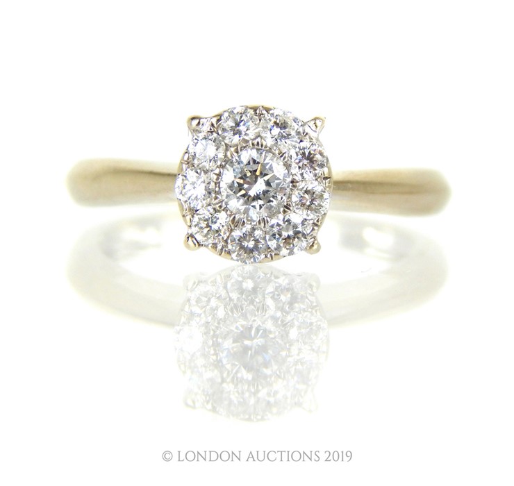 A 14 Carat White Gold Diamond Ring. - Image 2 of 4