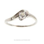 A Vintage Fourteen Carat Diamond Ring.